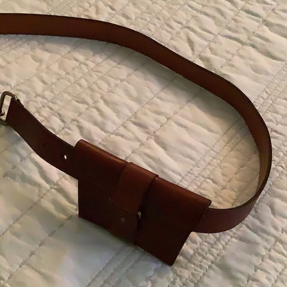 Leather belt with card pouch